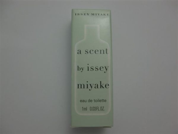 A SCENT BY ISSEY MIYAKE EAU DE TOILETTE